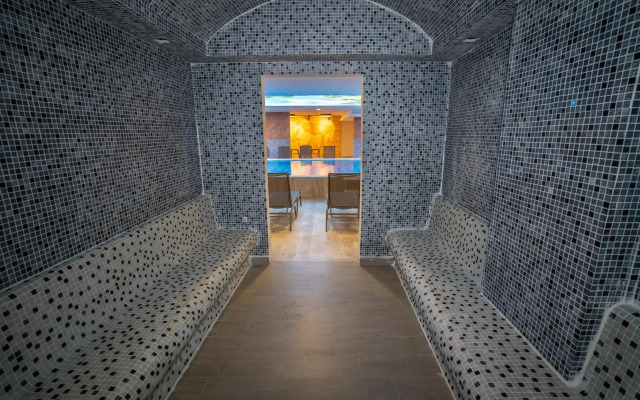 Dalyan Live Spa Resort Hotel