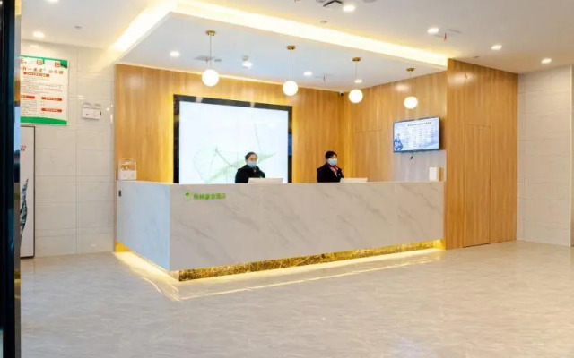 Green Tree Inn Express Fuyang Development Zone Oriental Pearl