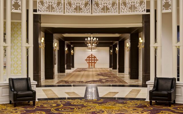 Saratoga Casino Hotel