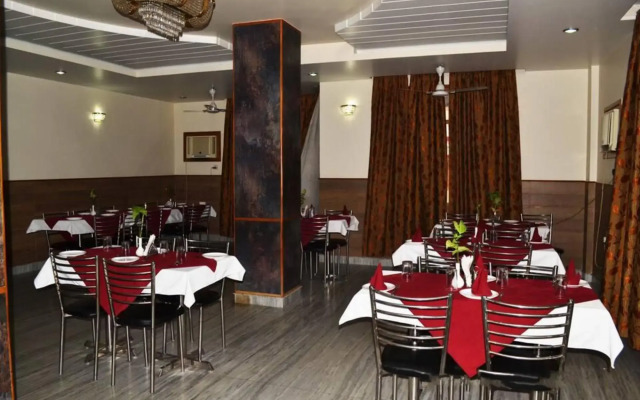 Vishal Hotel