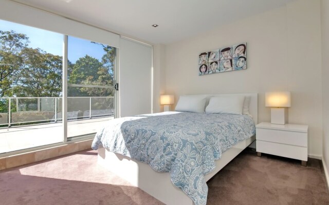 Mantra Aqua, Penthouse 83/1A Tomaree Street