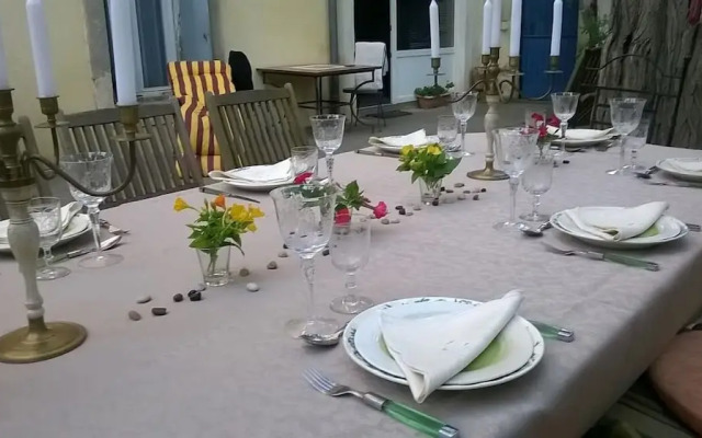 Mas de Bellegou B&B