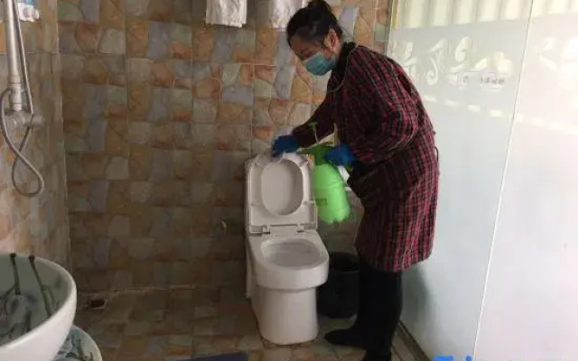 Xingyang Shangyue Express Homestay (Opalala Water Park)