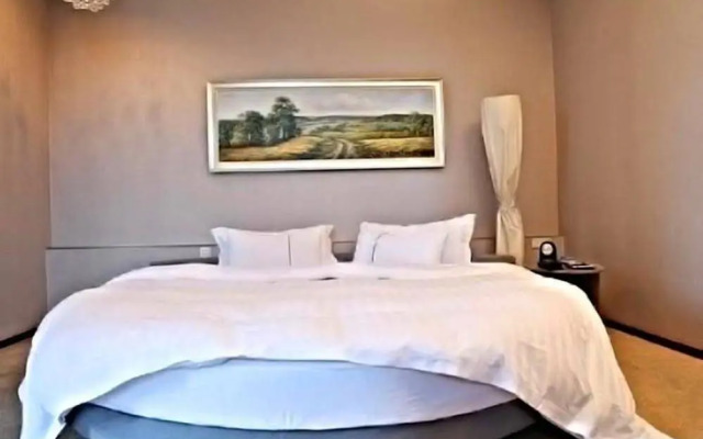 Wuhan Palm Spring International Hotel