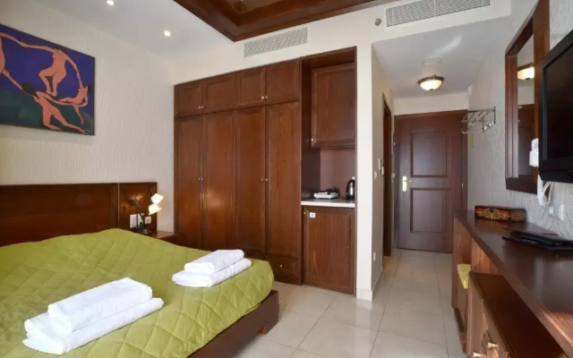 Alexander Mountain Resort