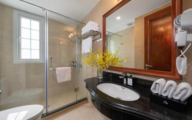 Sunline Hotel