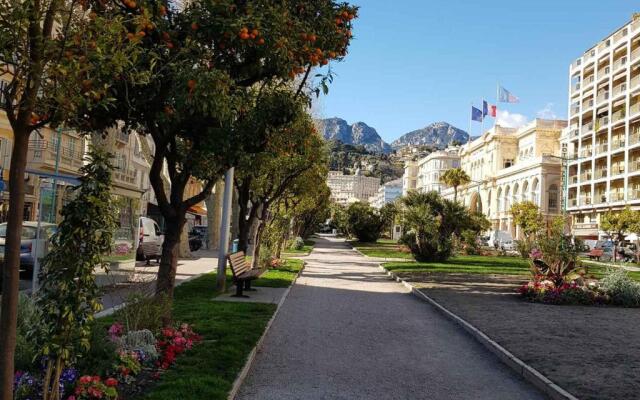 Appartement Menton, 2 pièces, 4 personnes - FR-1-196-305