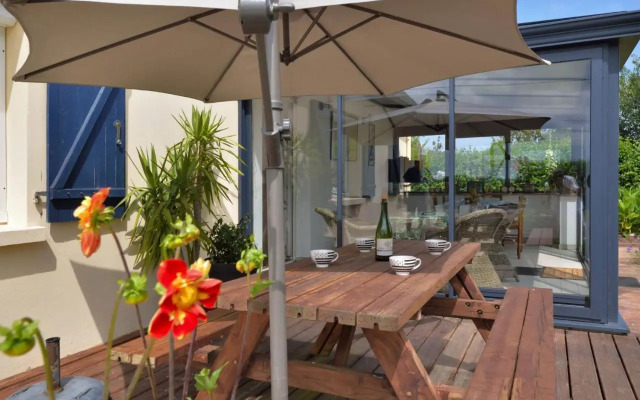 Holiday Home La Roseraie - KRB100