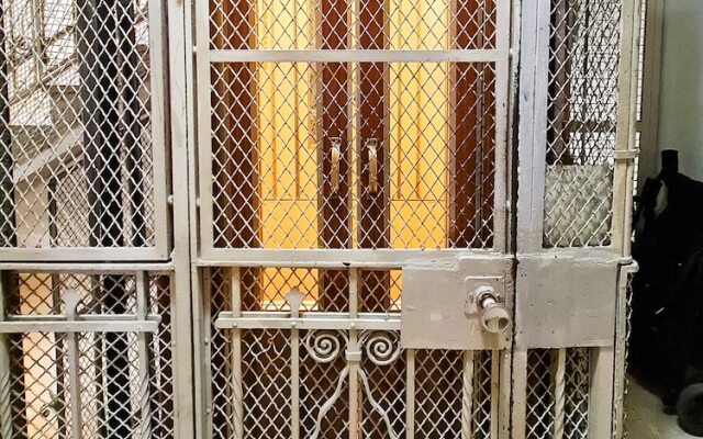 Rometobe Rooms & Hospitality