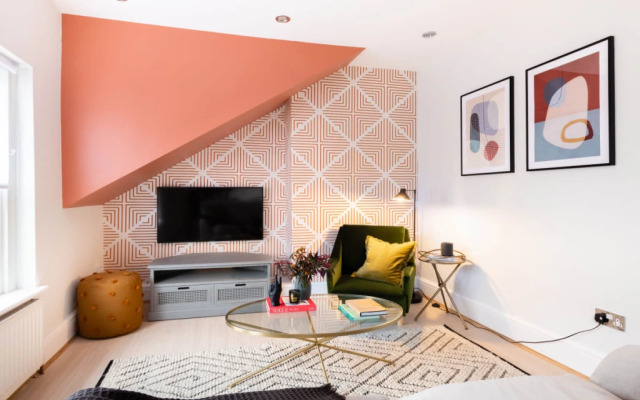 The Kilburn Escape - Modern & Bright 1bdr Apartment With Balcony