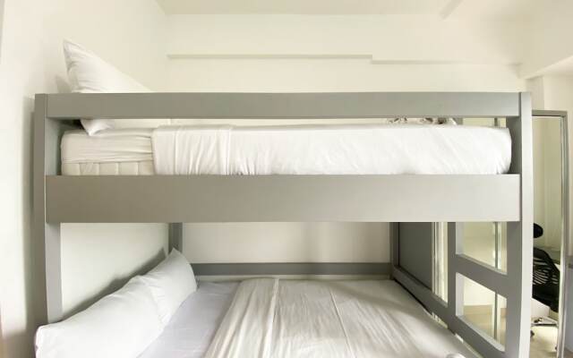 Cozy Stay Studio At Sayana Bekasi Apartment