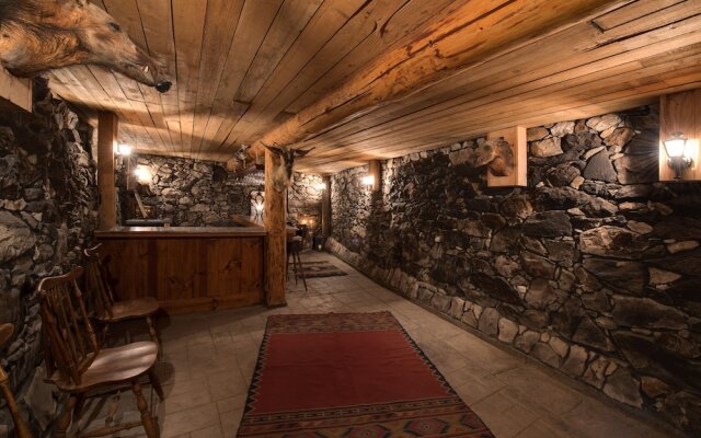 The Davies Family Inn