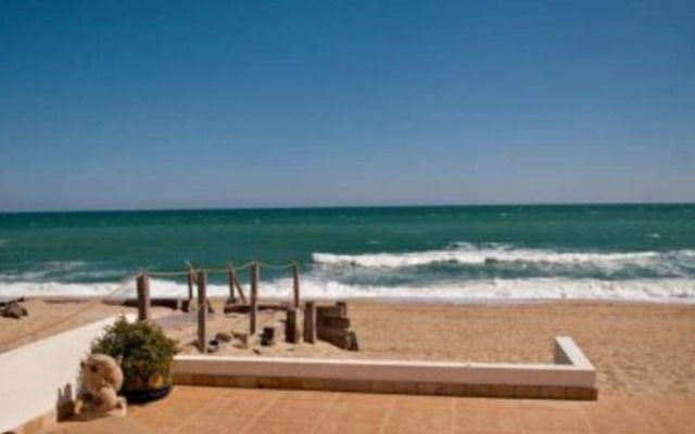 Las Olas 1 3 Bedrooms 3 Bathrooms Townhouse