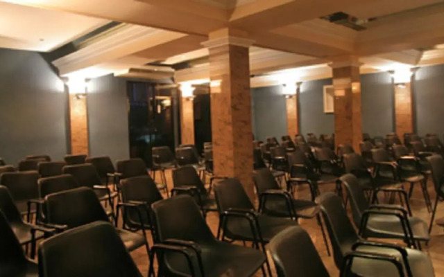 Parana Hotel Plaza Jardín