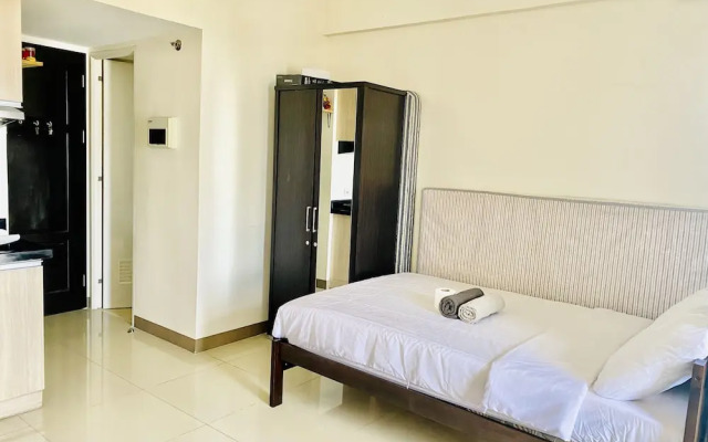 Mabolo Garden Flats by Sleeping Forest