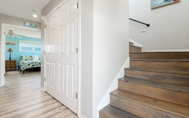 Selah 3 Bedroom Home by RedAwning