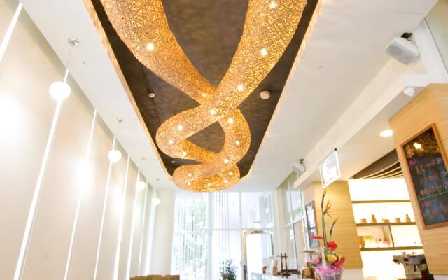 Zhida Craft Service Guest House