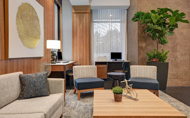 Holiday Inn Express Houston - Galleria Area by IHG