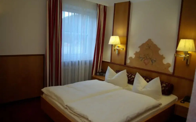 Hotel Alpenhof