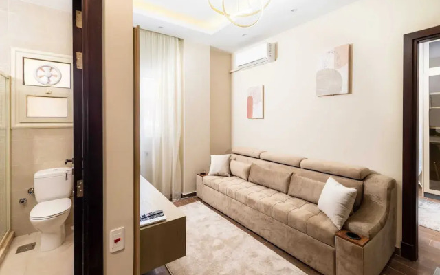The Serene Suite A Rooftop Studio @ New Cairo
