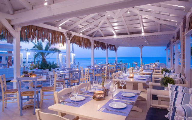 MARI KRISTIN Beach Hotel - Adults Only