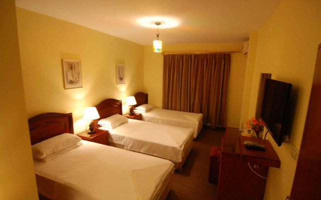Al Rashid Hotel