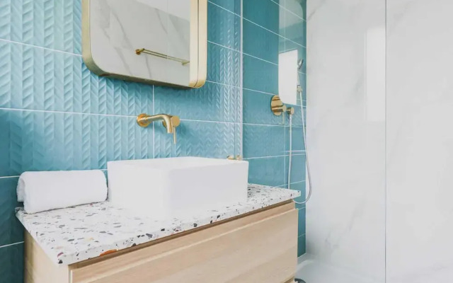 Elegant Apartment - 2br/6p - Canal St Martin
