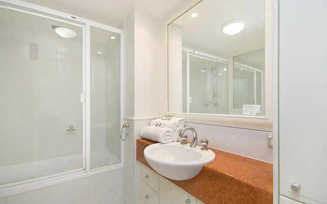 ULTIQA Burleigh Mediterranean Resort