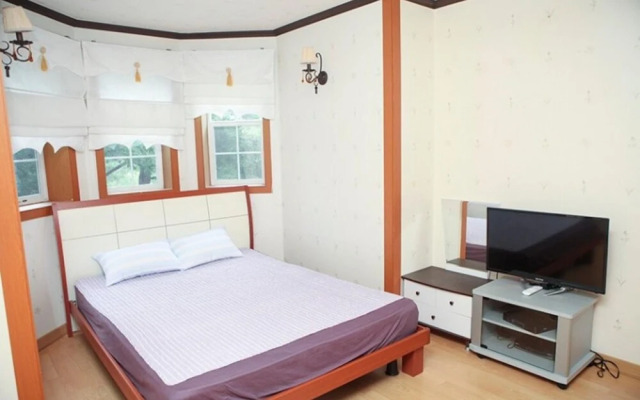 Youngwol Sky Pension Camping
