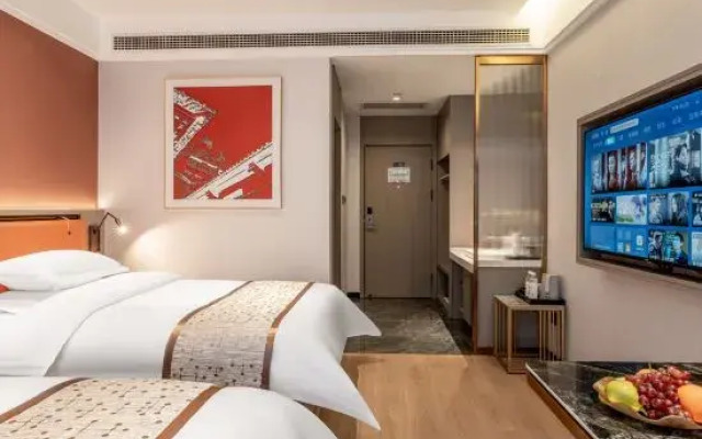 Yuepeng Meihao Hotel (Oriental Lijingmao Branch, Qingyang High speed Railway Station)