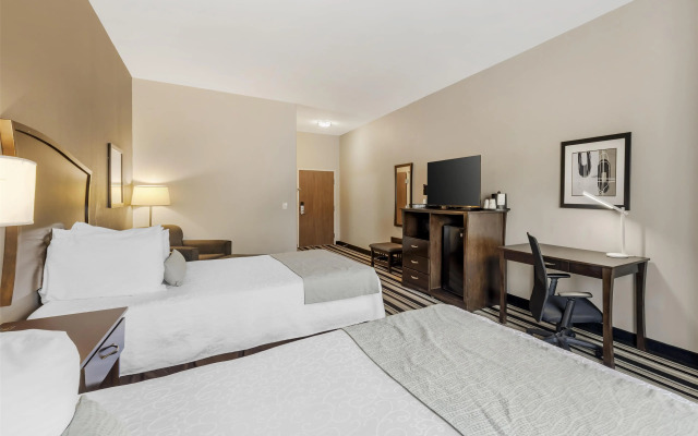 Best Western Plus Sand Bass Inn & Suites