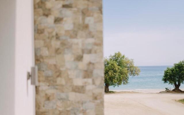 BLUE STONE Luxury Suites