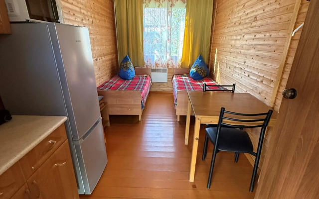 У озера на улице Речная 38