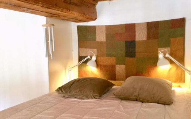 Le Woody authentique appartement des Canuts