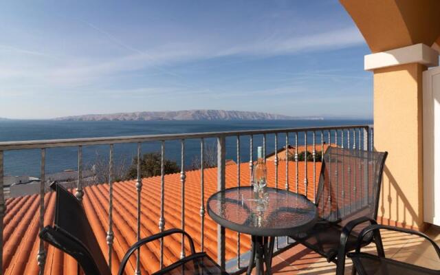 Apartments Lucia Senj