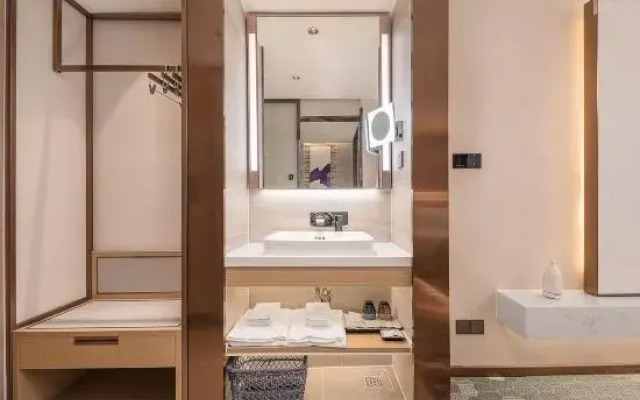 Lavande Hotel (Foshan Wisdom New City)