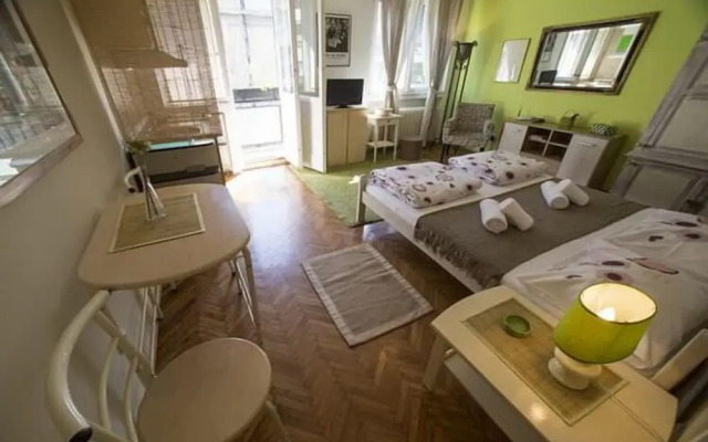 Apartment Green - Near Kalemegdan Citadel