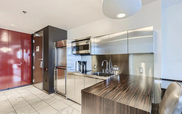 Palms Place Vacation Suites Collection