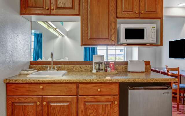 Motel 6 Idaho Falls, ID - Snake River