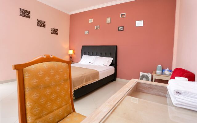 RedDoorz @ Sersan Bajuri