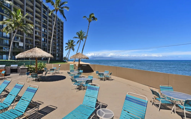 Royal Kahana #911 2 Bedroom Condo by RedAwning