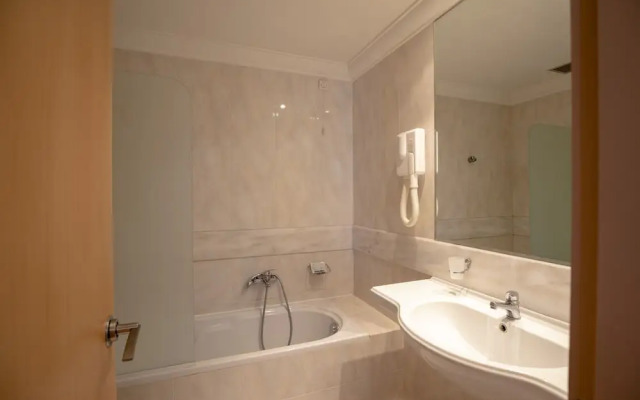 Hotel Kypreos Kamena Vourla