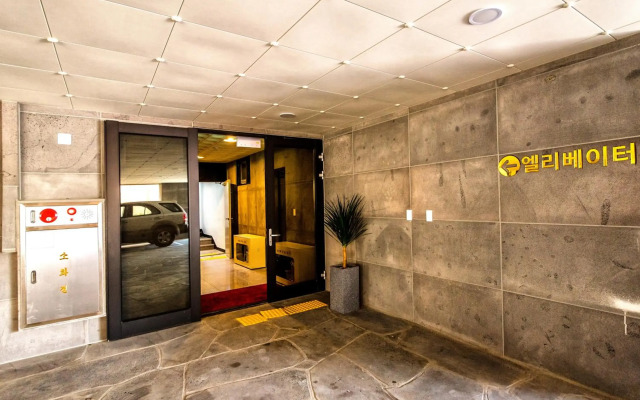 Bk Hotel Jeju
