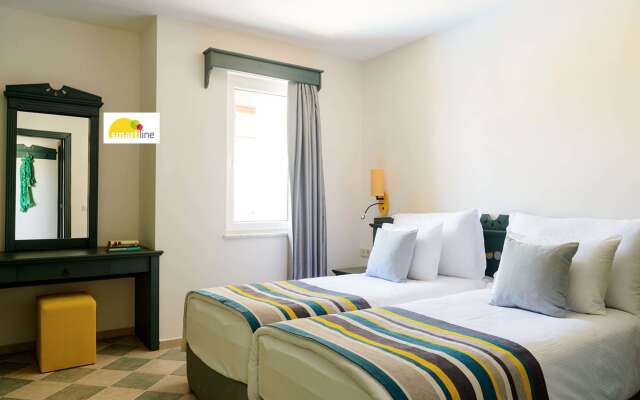 Smartline Sunpark Aramis Hotel