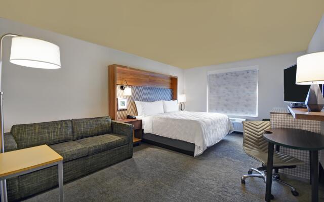 Holiday Inn Grand Rapids North - Walker by IHG