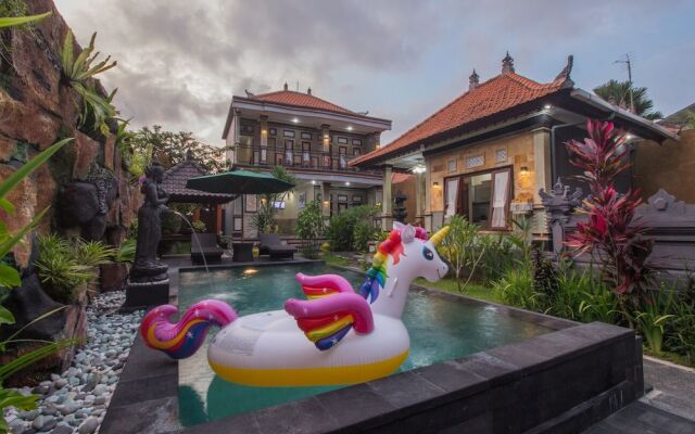 Win House Ubud by Supala
