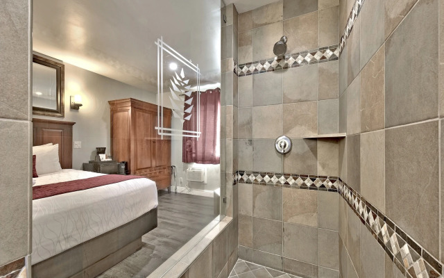 Secrets Inn Lake Tahoe