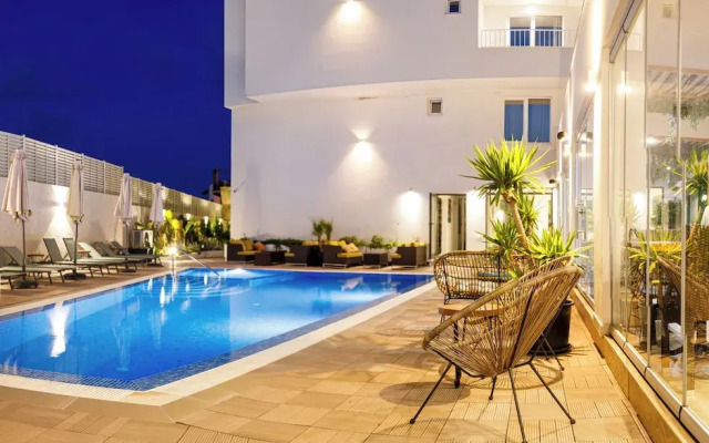 JI Hotel