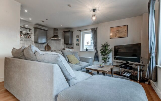 Bright, Spacious 2BR Ancoats Apt for 4 W/balcony