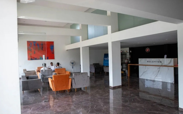 Hotel Radhika